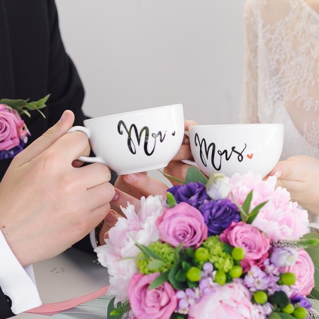 結婚20周年は「磁器婚式」夫婦の大切な結婚記念日