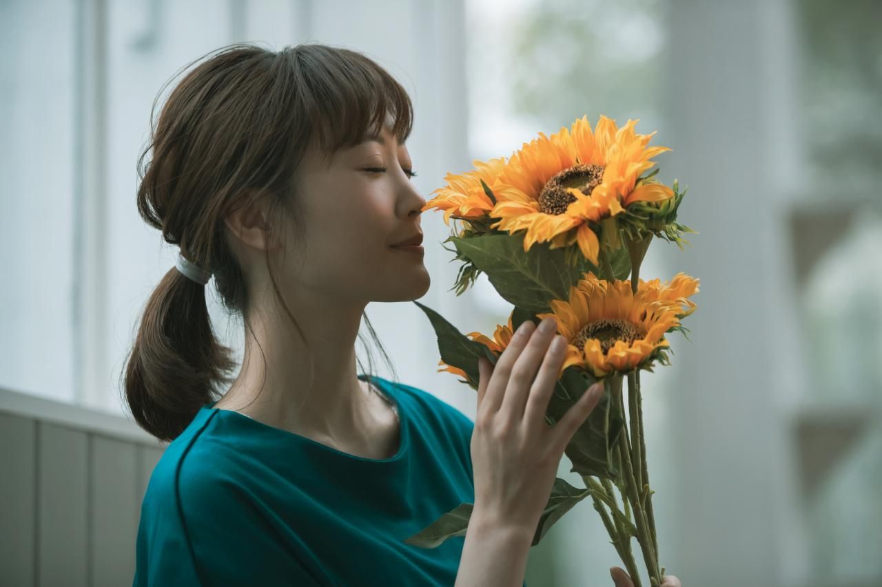 お部屋を彩るお花のサブスクどう使う？おすすめの活用アイデア