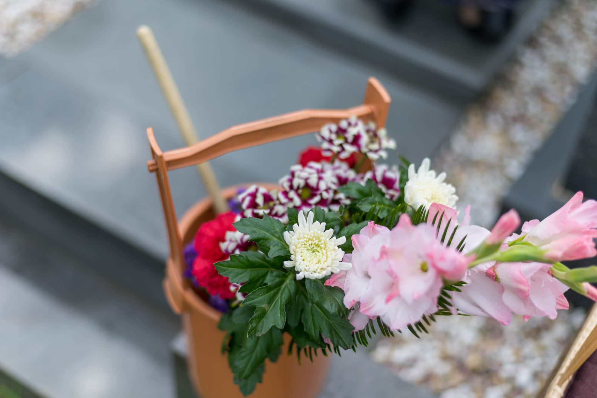 天国のお母さんへの贈り物「母の日参り」のお花