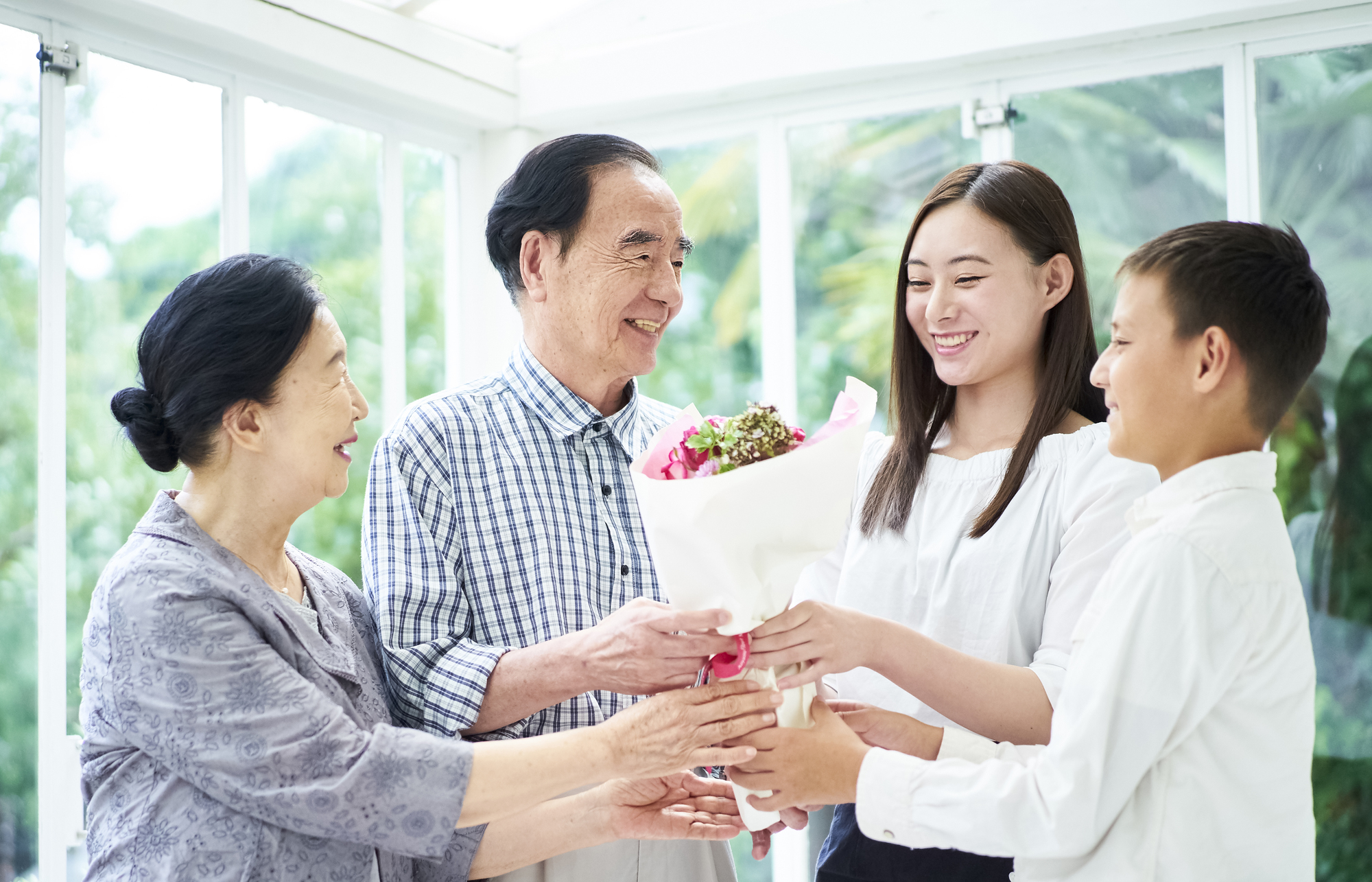 感謝を込めて贈りたい！「敬老の日」プレゼントランキング